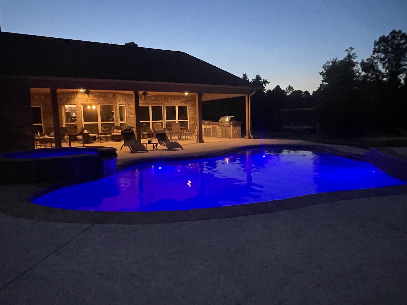 Plunge Pool with Integrated Landscaping — Tye